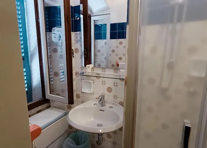 Al Marinaio Konukevi Gargnano